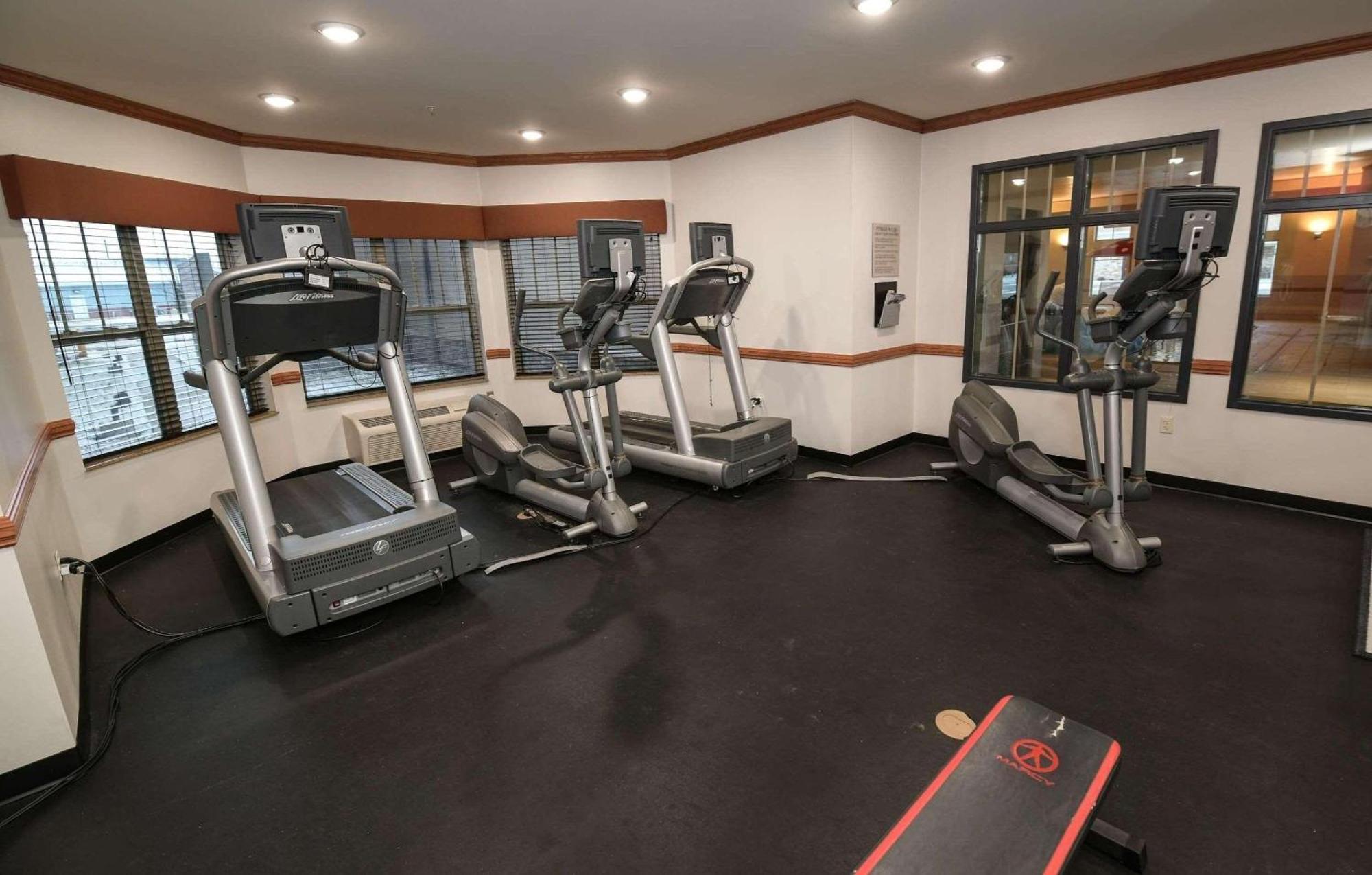 Country Inn & Suites By Radisson, Grand Forks, Nd Exteriör bild